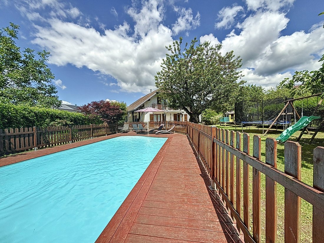 House in Alby-sur-Cheran, Auvergne-Rhône-Alpes, France 2 - 17329896