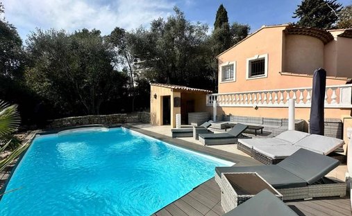 Casa a Maurice Jeanpierre, Le Cannet, Francia 1