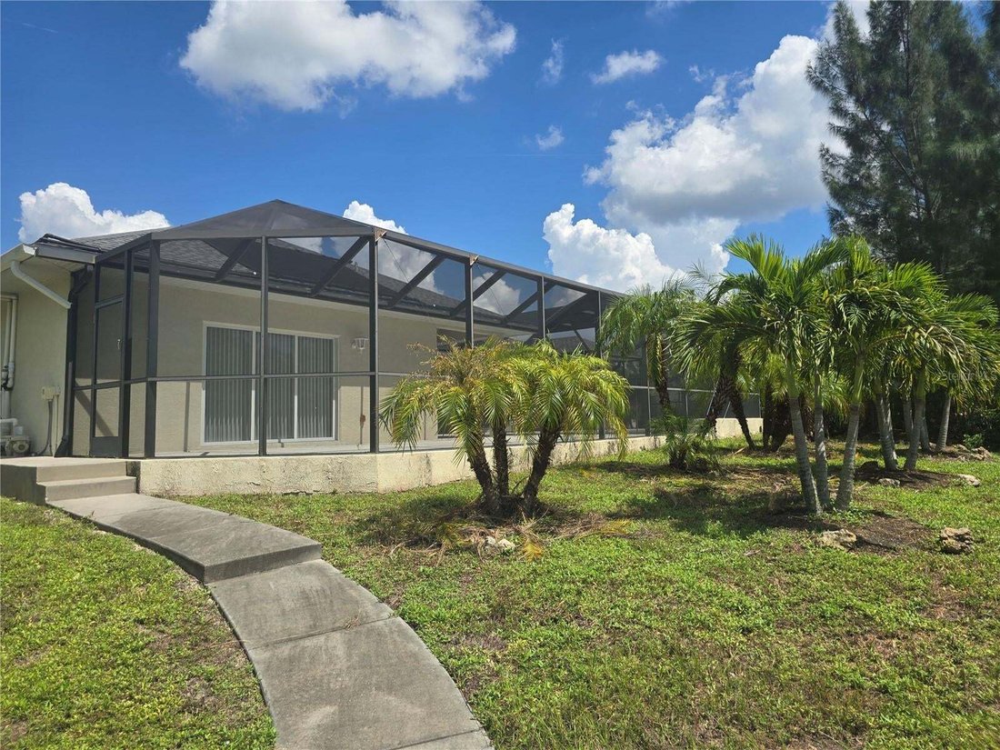 Casa a Port Charlotte, Florida, Stati Uniti 3 - 18896075