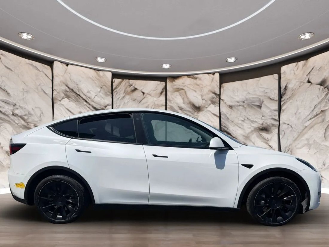 Suv in Ontario, CA, United States 4 - 18901666