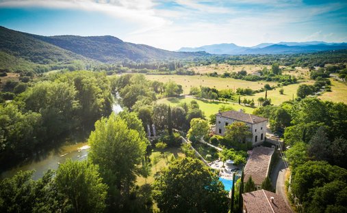 Country House in Saint-Jean-de-Crieulon, Occitania, France 1