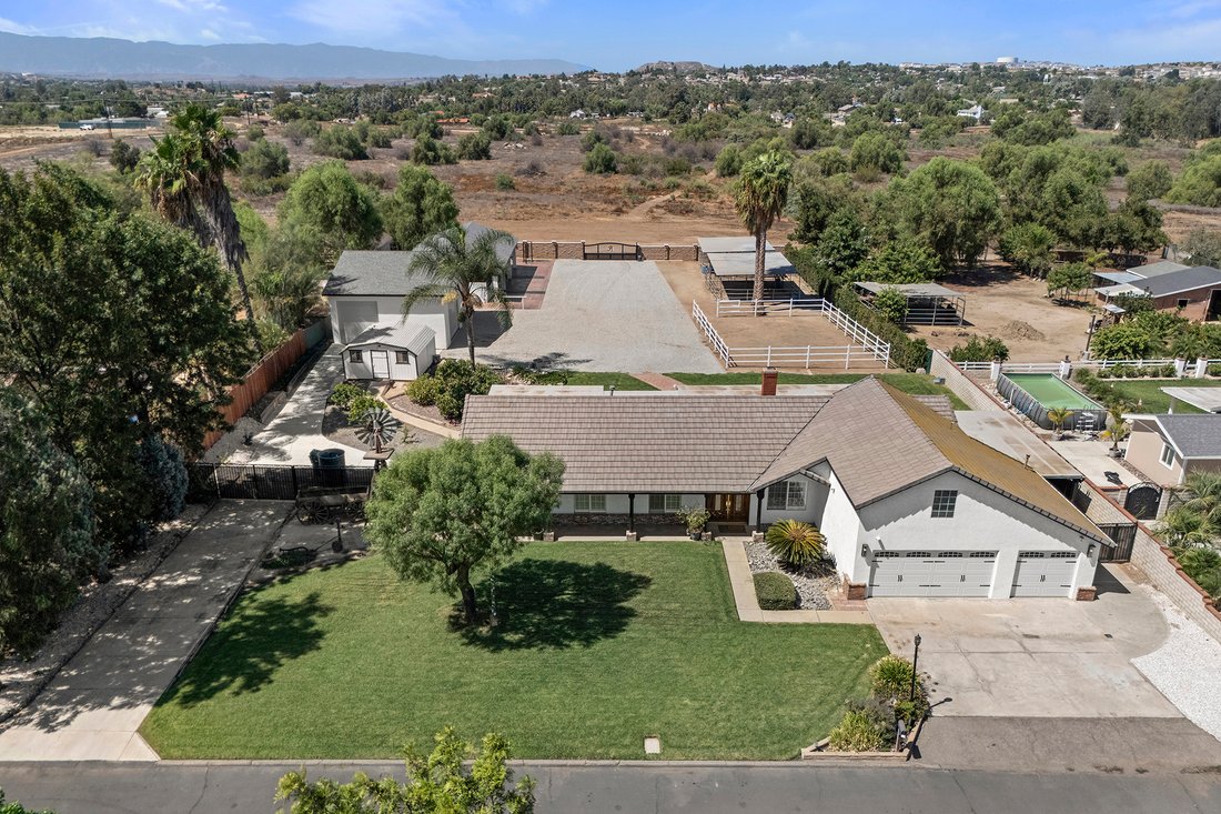 House in Riverside, California, United States 4 - 18897718