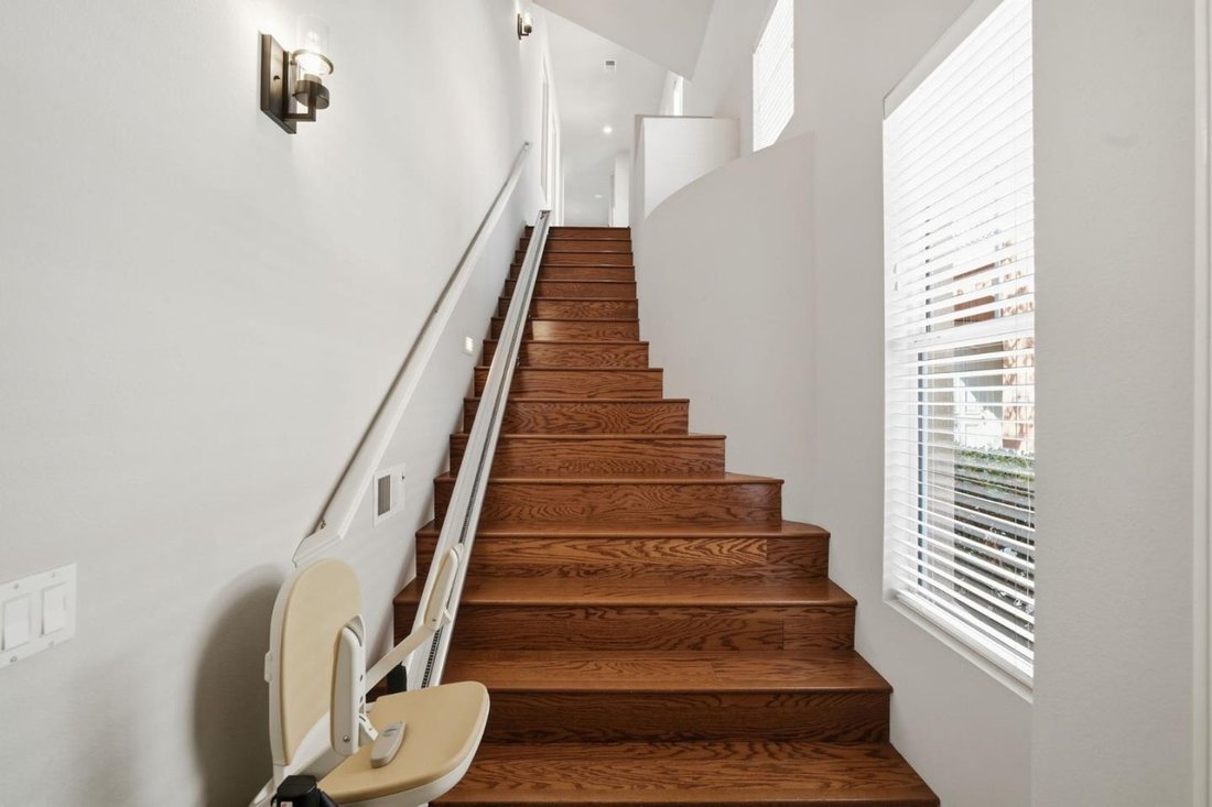Condo in San Jose, California, United States 5 - 18899848