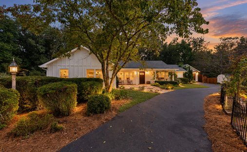 House in Cleveland, Georgia, United States 1