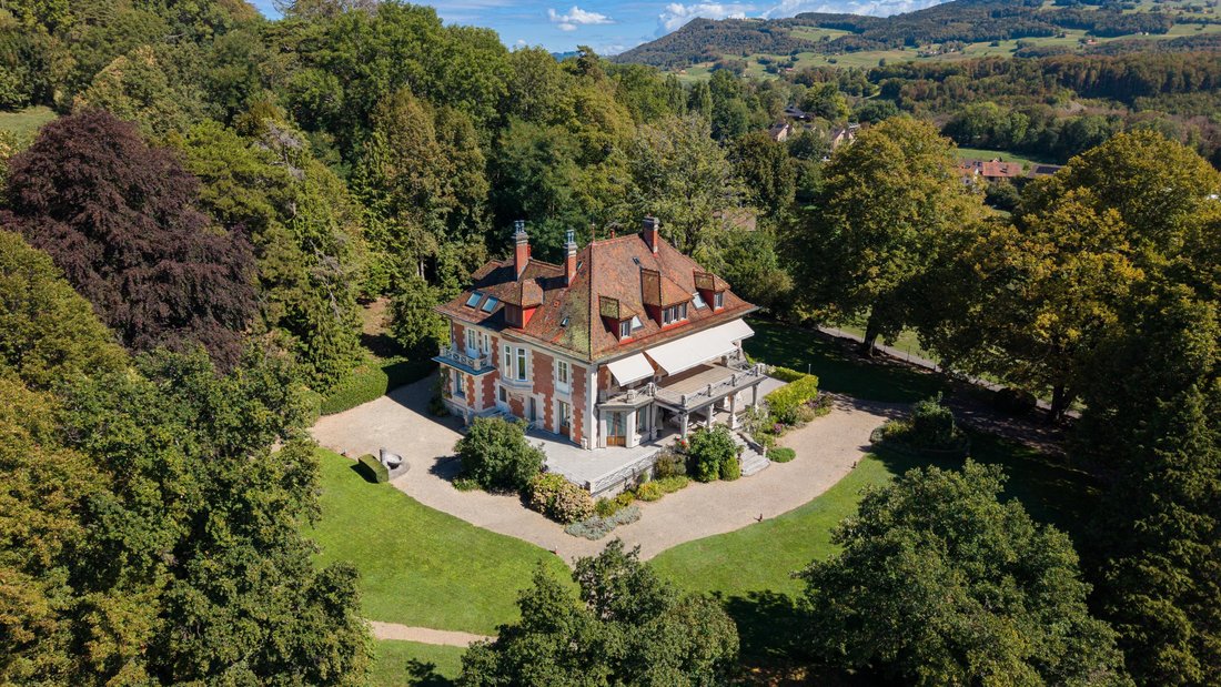 Haus in Epesses, Bourg-en-Lavaux, Schweiz 1 - 16733850