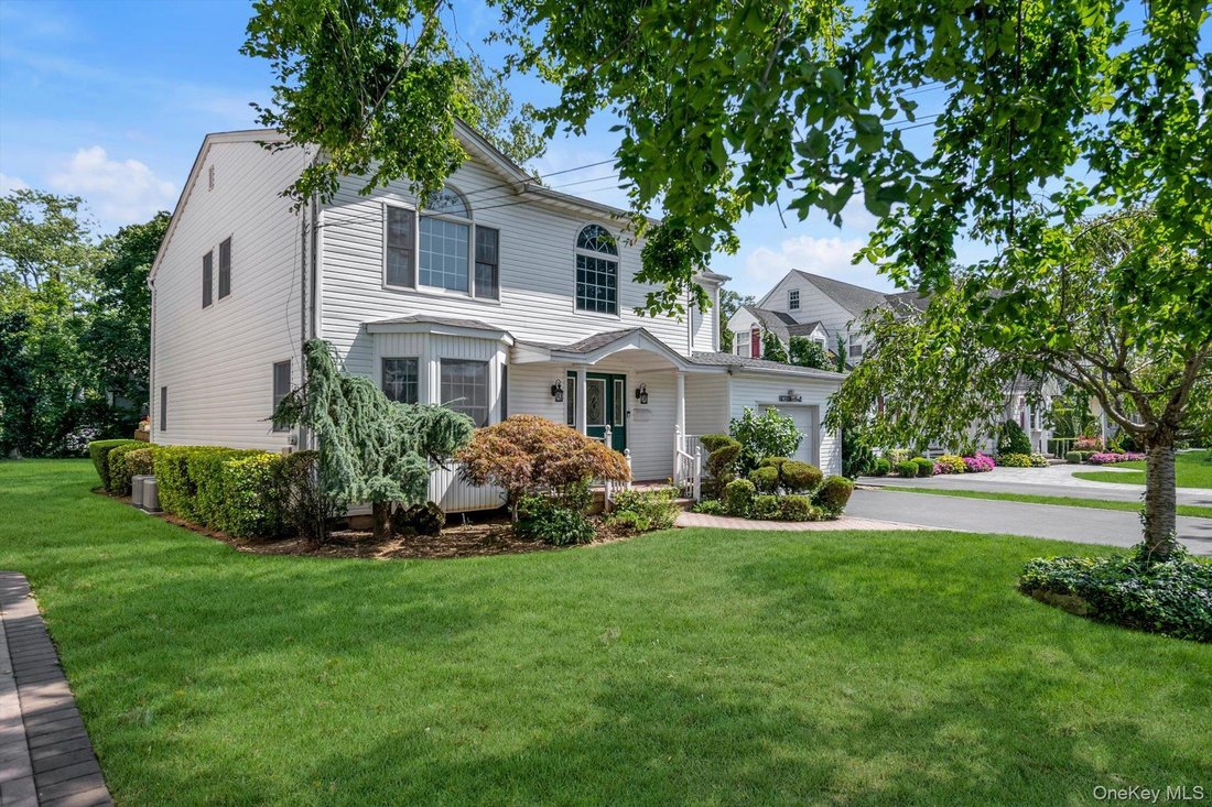 House in East Rockaway, New York, United States 2 - 18900872