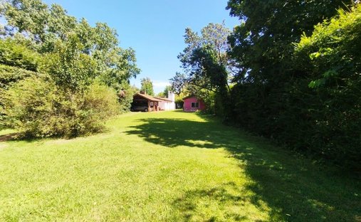 Land in Bella Vista, Buenos Aires Province, Argentina 1