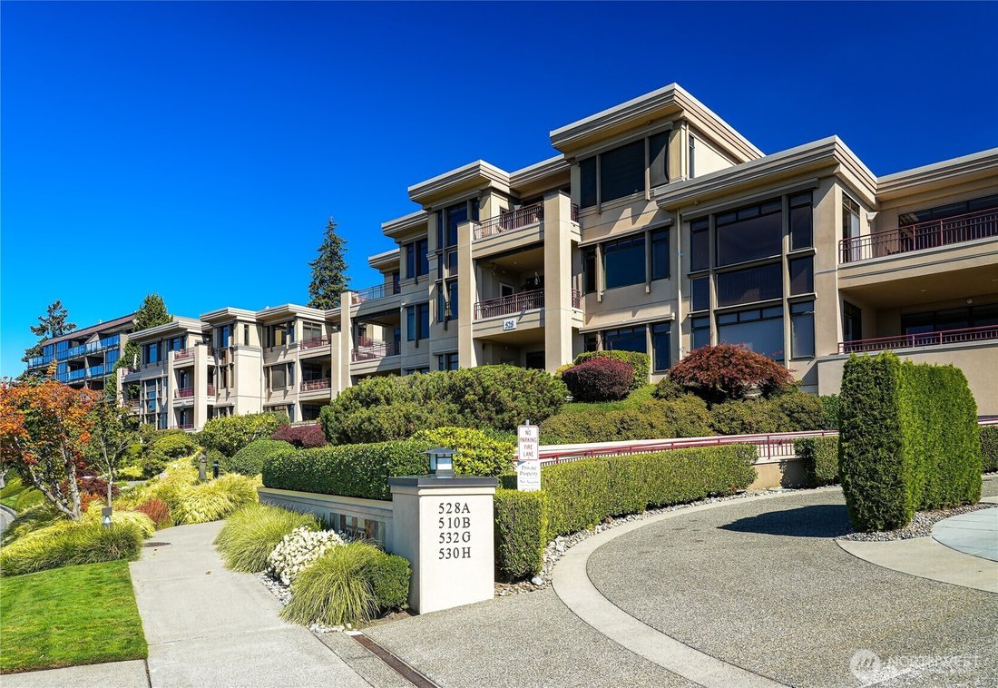 Eigentumswohnung in Kirkland, Washington, Vereinigte Staaten 1 - 18898340