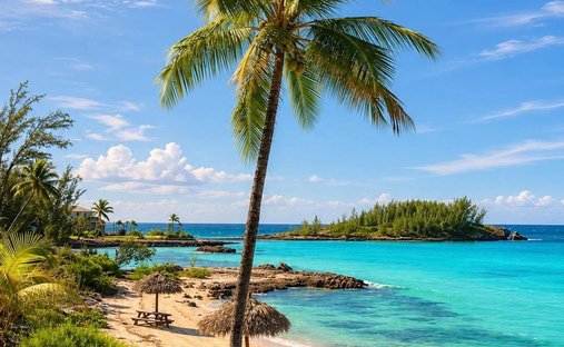 Land in Alice Town, North Eleuthera, The Bahamas 1