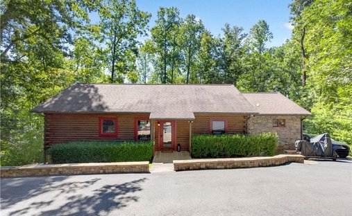 House in Mountain Rest, South Carolina, United States 1
