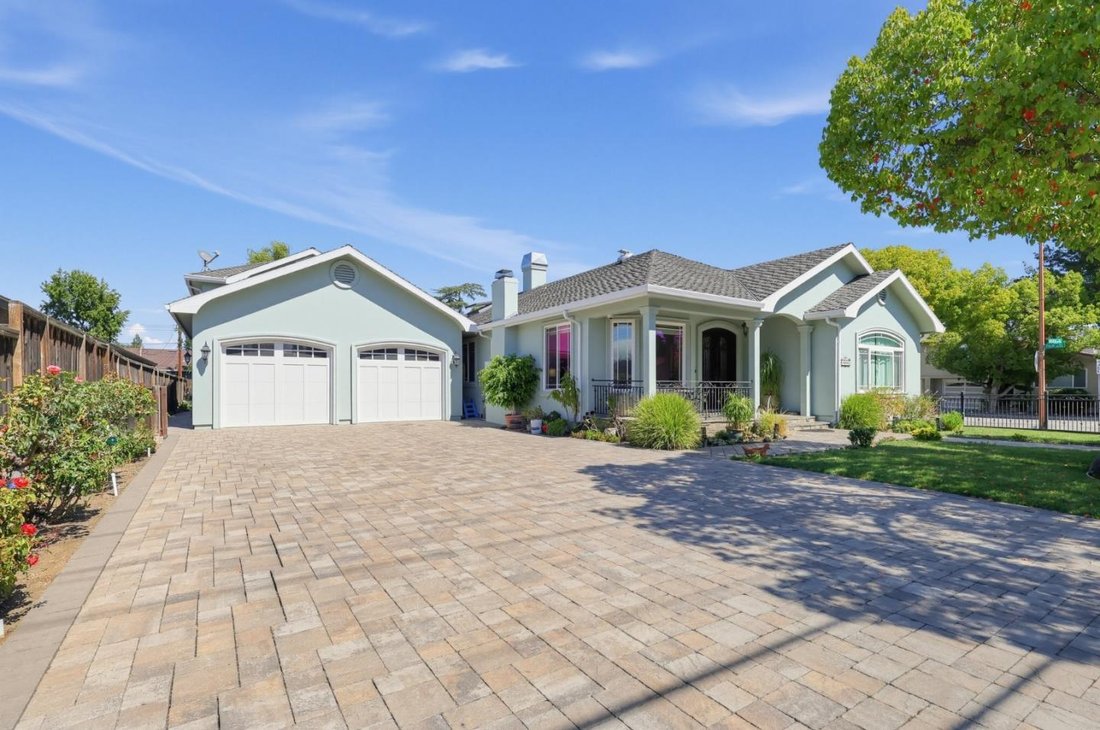 House in Redwood City, California, United States 3 - 18899787