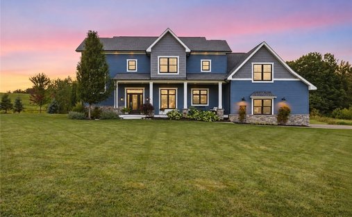 House in East Aurora, New York, United States 1