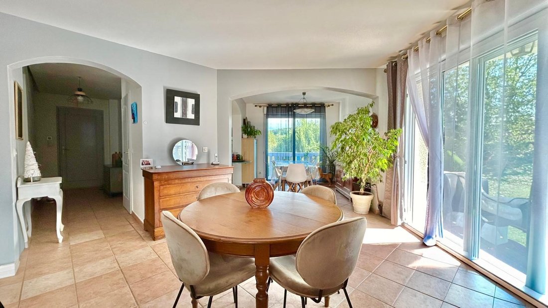 House in Contamine-Sarzin, Auvergne-Rhône-Alpes, France 2 - 18902277