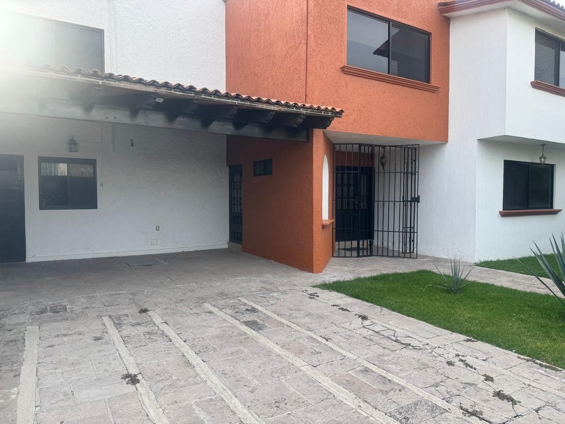 House in Juriquilla, Querétaro, Mexico 1 - 18897701