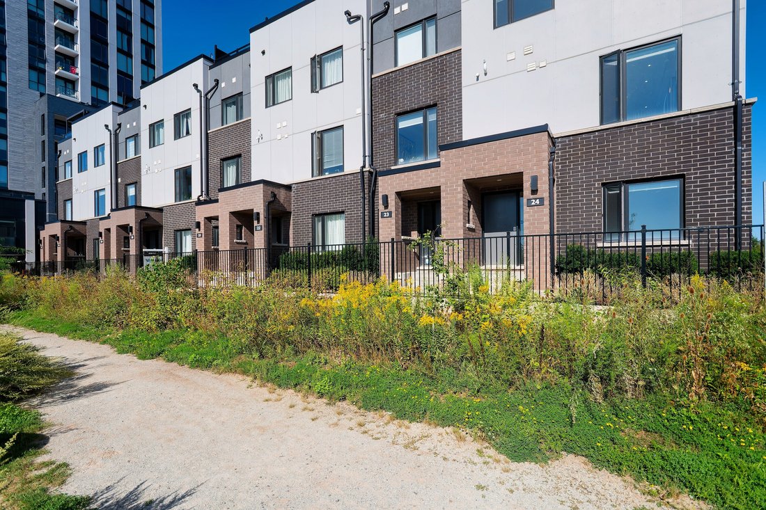 Residenza a Oakville, Ontario, Canada 4 - 18902437