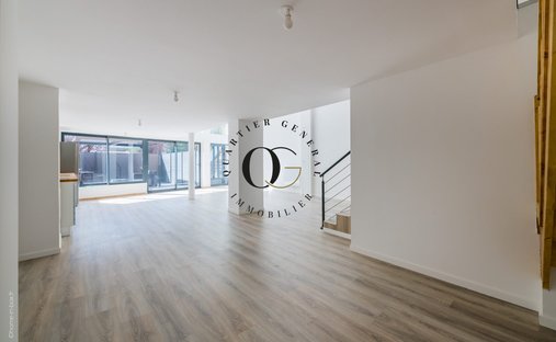 Apartment in Arrondissement of Bobigny, Ile-de-France, France 1
