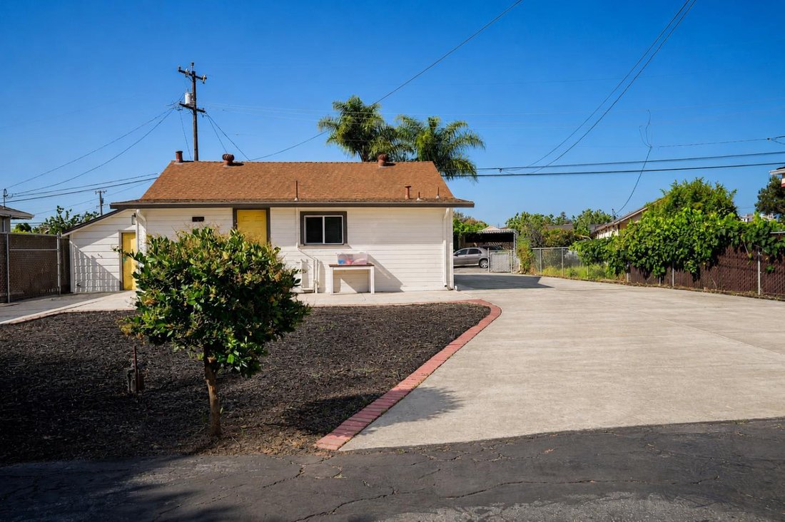 House in San Jose, California, United States 3 - 18900072