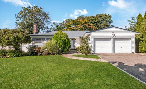 Casa en Old Bethpage, Nueva York, Estados Unidos 1