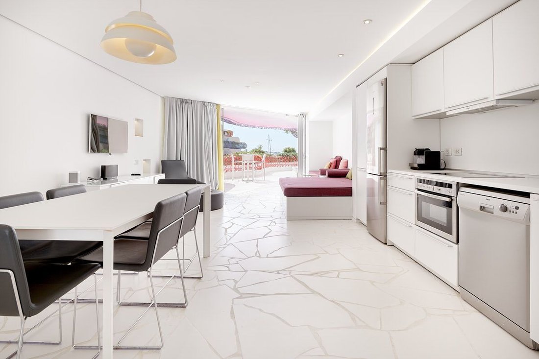 Wohnung in Ibiza, Balearische Inseln, Spanien 3 - 18896911