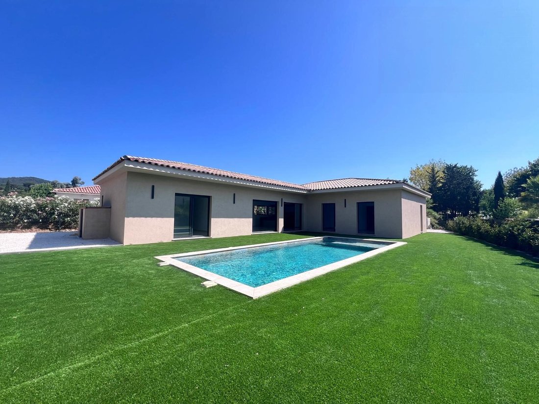 House in Grimaud, Provence-Alpes-Côte d'Azur, France 1 - 18876118
