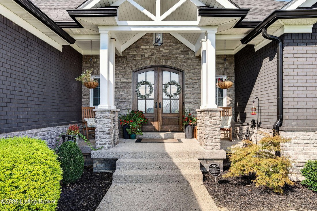 House in Watterson Park, Kentucky, United States 2 - 18900153