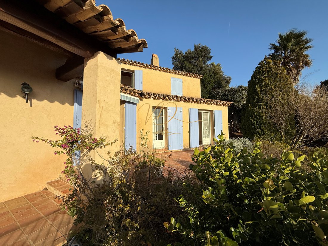 Villa en La Croix-Valmer, Provenza-Alpes-Costa Azul, Francia 3 - 18900284
