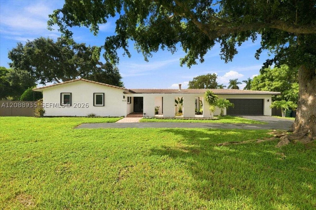 House in Miami, Florida, United States 1 - 18899693