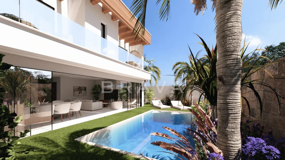 Villa in Alcantarilha, Algarve, Portugal 1 - 18901285