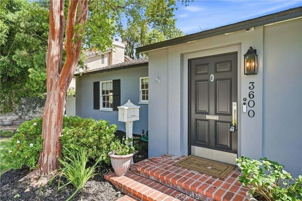 House in Altadena, California, United States 3 - 18900225