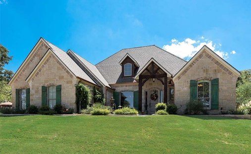 House in Weatherford, Texas, United States 1