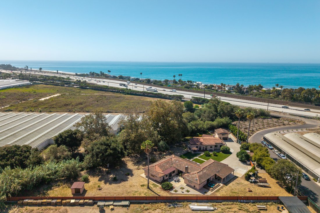 Altro a Carpinteria, California, Stati Uniti 1 - 18902652