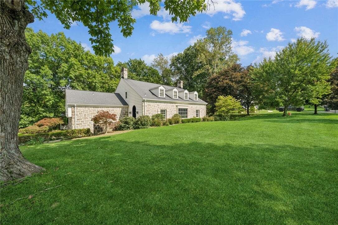 House in Sewickley, Pennsylvania, United States 2 - 18888803