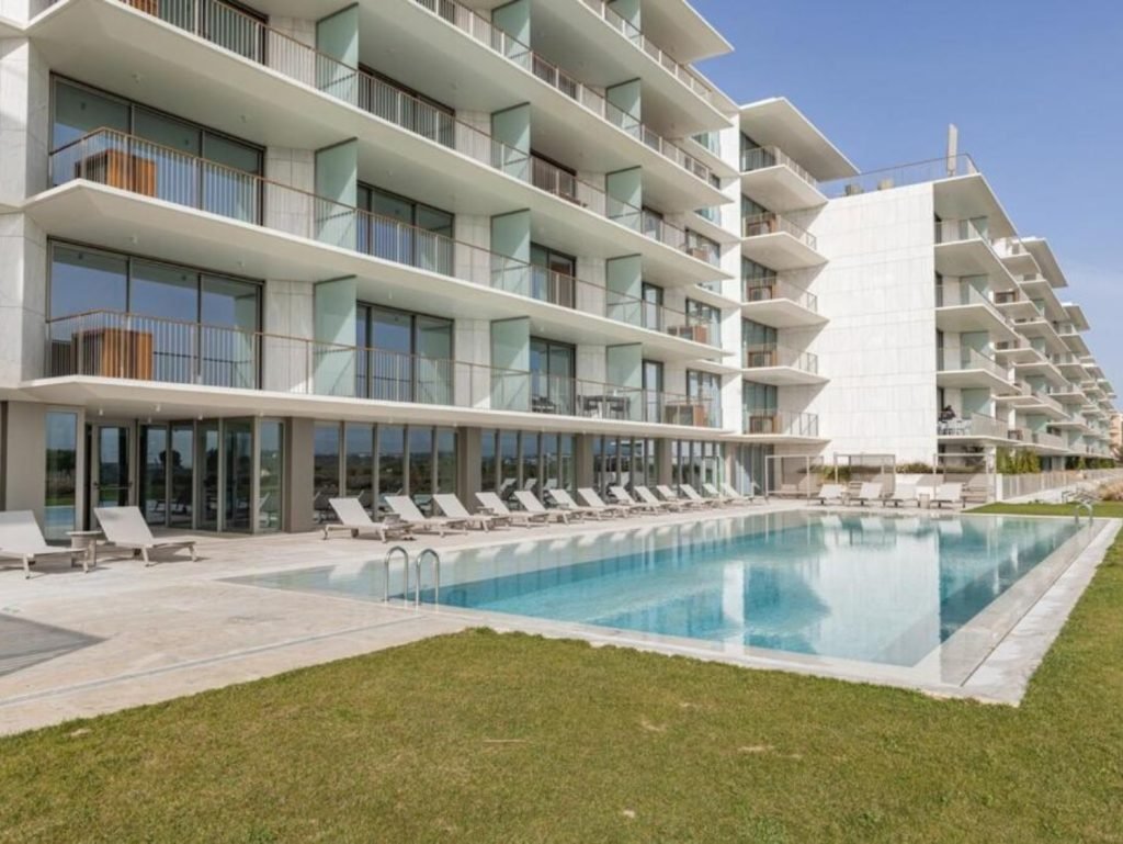Condo in Armacao de Pera, Algarve, Portugal 2 - 18901053
