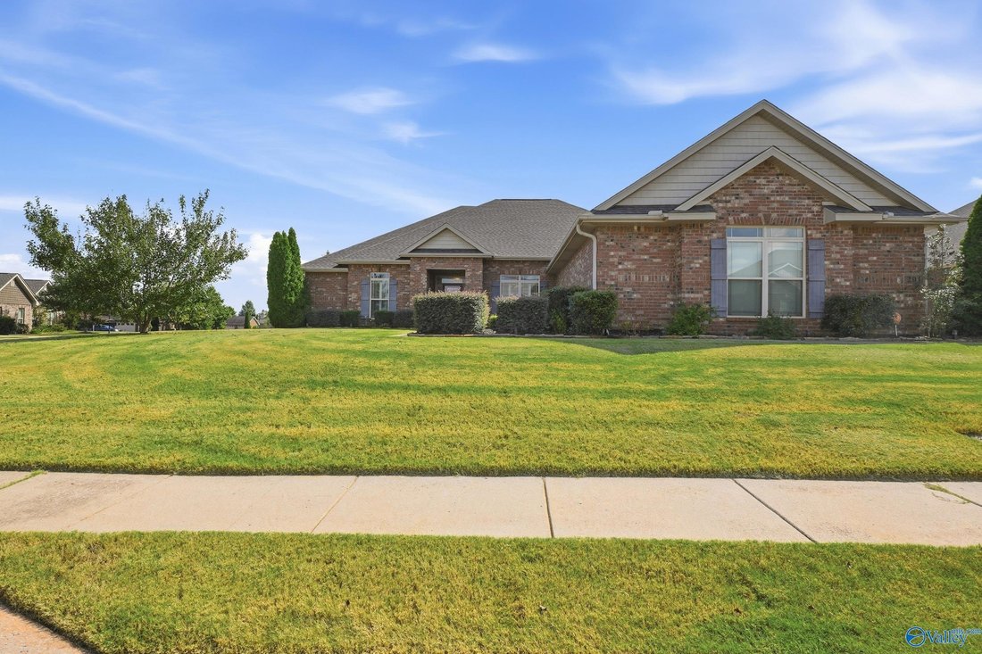 House in Redstone Arsenal, Alabama, United States 1 - 18898705