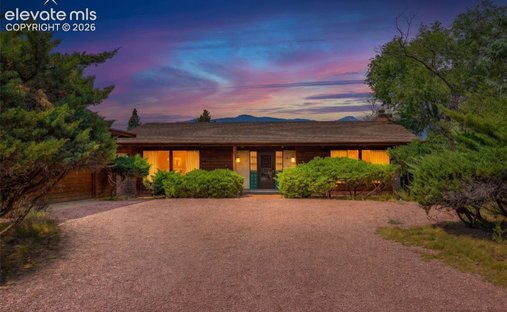 House in Colorado Springs, Colorado, United States 1