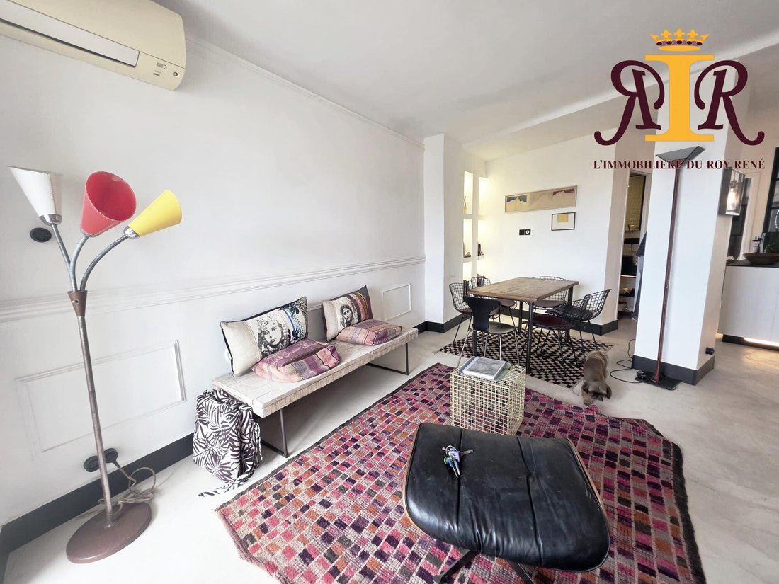 Apartment in Bompard, 7e Arrondissement, Marseille 3 - 18902288
