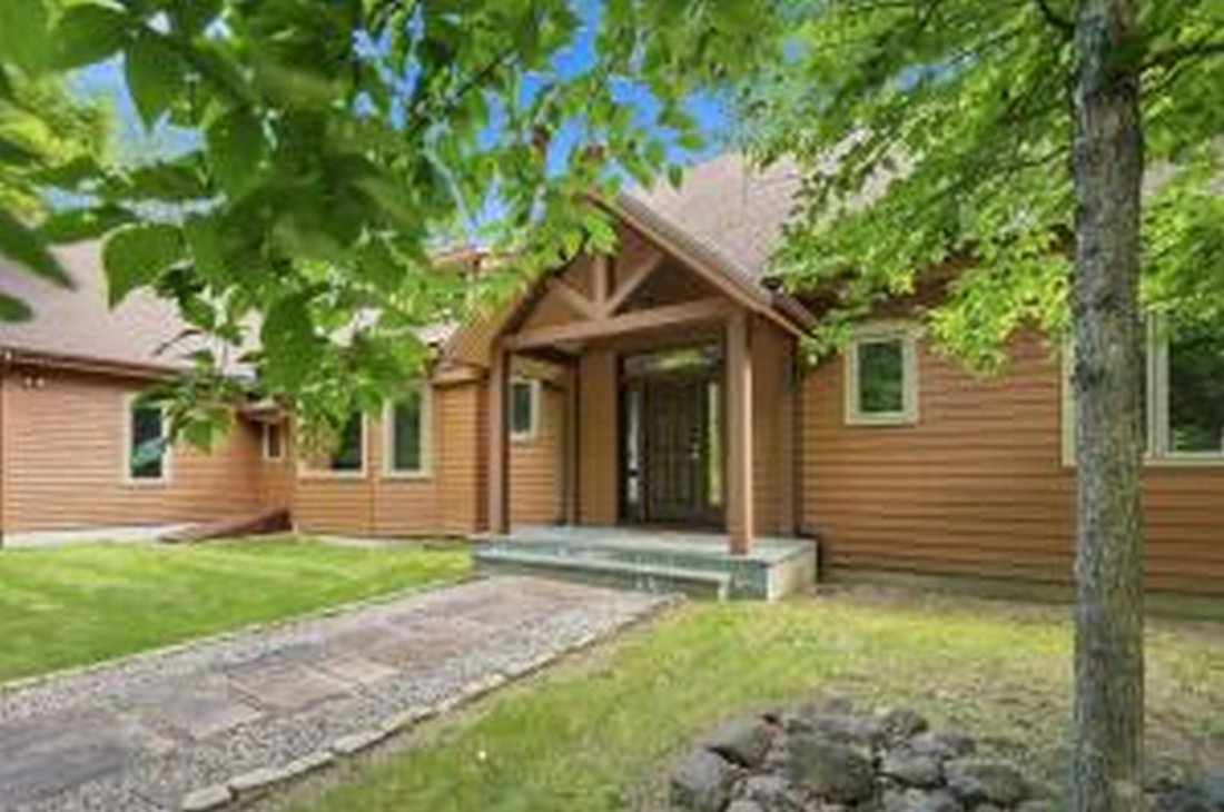 House in Elizabethtown, New York, United States 5 - 18898276