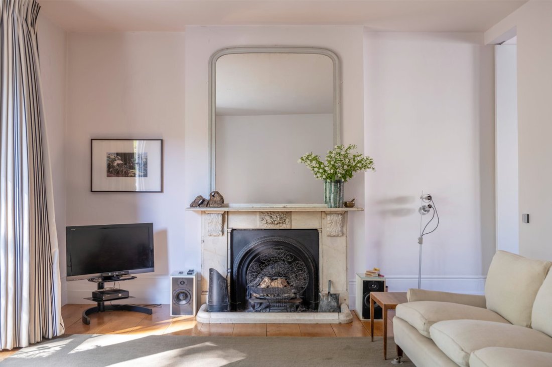 House in Primrose Hill, Camden, England 5 - 18896803