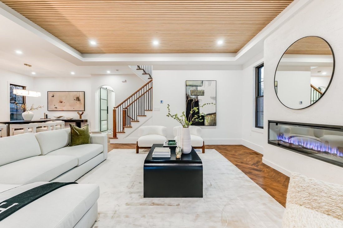 House in Newton, Massachusetts, United States 4 - 18902632
