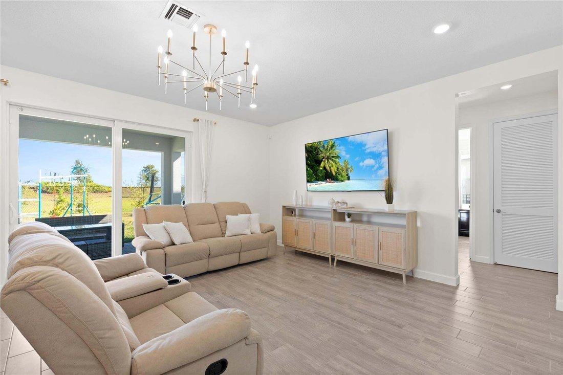 House in Wellington, Florida, United States 3 - 17176890