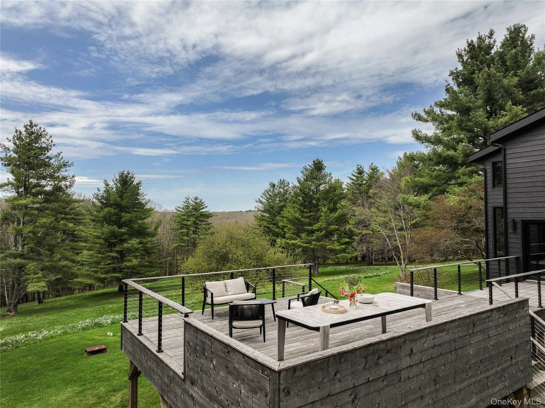 House in Austerlitz, New York, United States 2 - 18902215