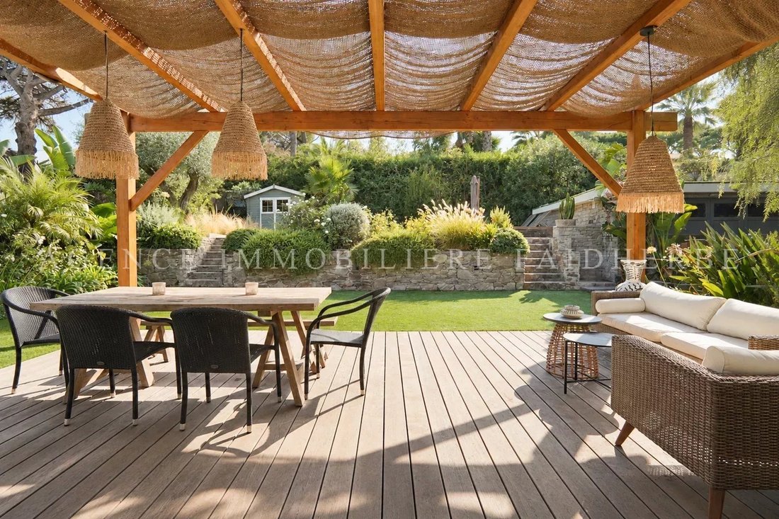 Villa en Zone Est Diffuse, San Tropez, Francia 1 - 18213414