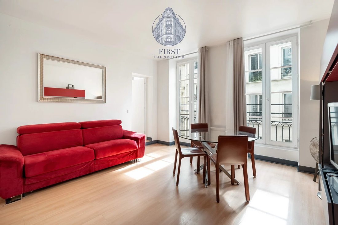 Apartment in Saint Merri, Paris 4e Arrondissement, Paris 2 - 18901233