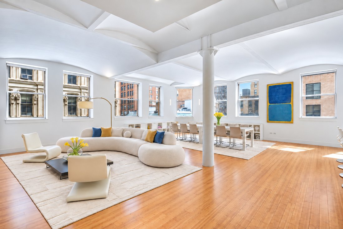 Condo in New York, New York, United States 1 - 18902489