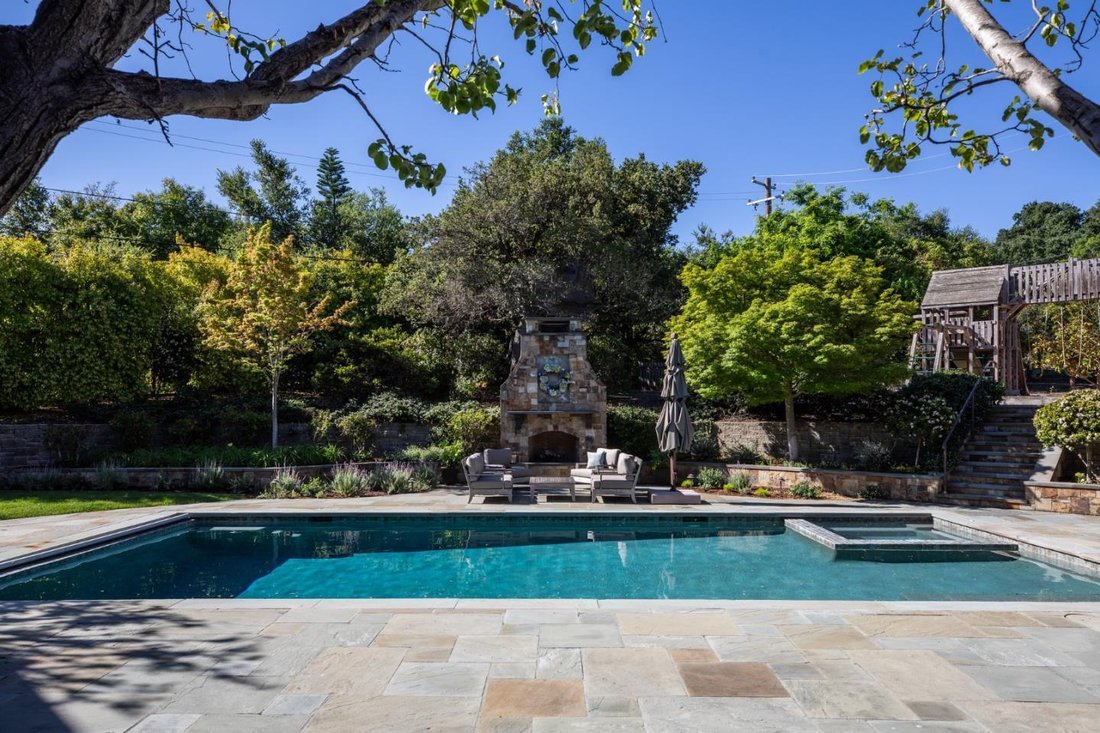 House in Los Altos Hills, California, United States 3 - 18899776