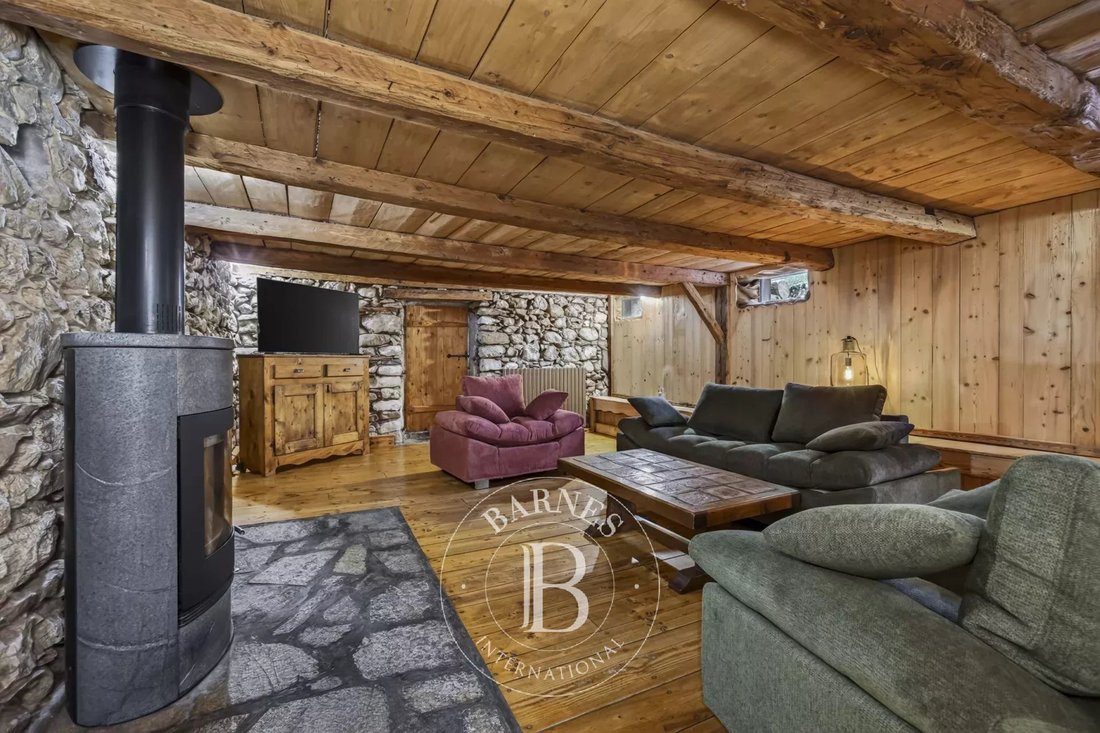 Chalet in Le Petit-Bornand-les-Glieres, Glières-Val-de-Borne, France 4 - 18901040