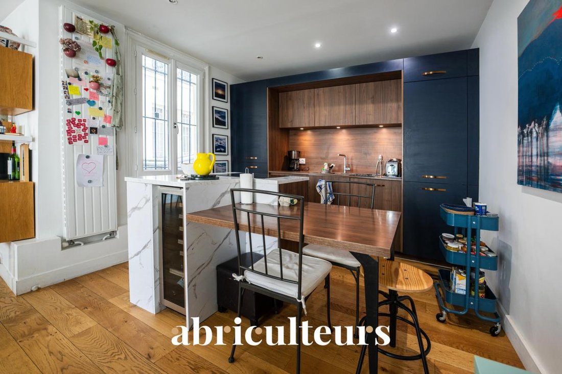 Apartment in Legendre-Lévis, Paris 17e Arrondissement, Paris 4 - 18901090