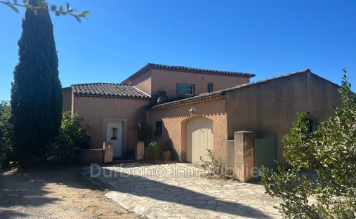 Villa en Le Plan-de-la-Tour, Provenza-Alpes-Costa Azul, Francia 1