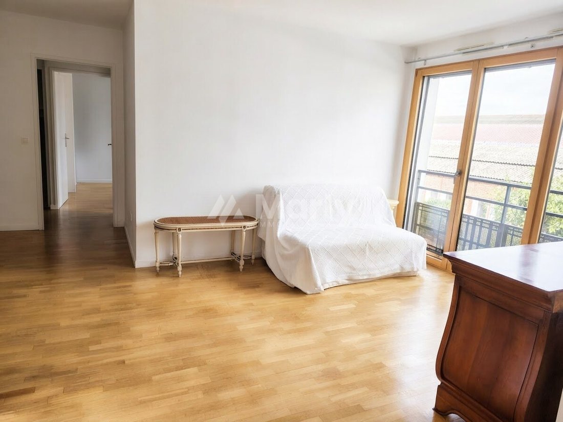 Apartment in Arrondissement of Bobigny, Ile-de-France, France 2 - 16911984