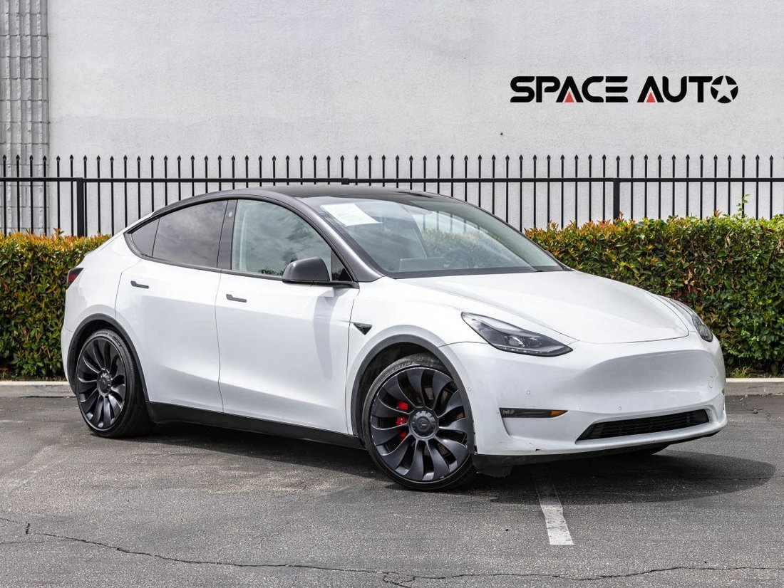 Suv in Azusa, CA, United States 1 - 14748078